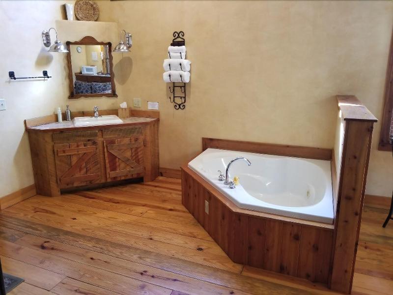 Ruidoso Lodge Cabins image
