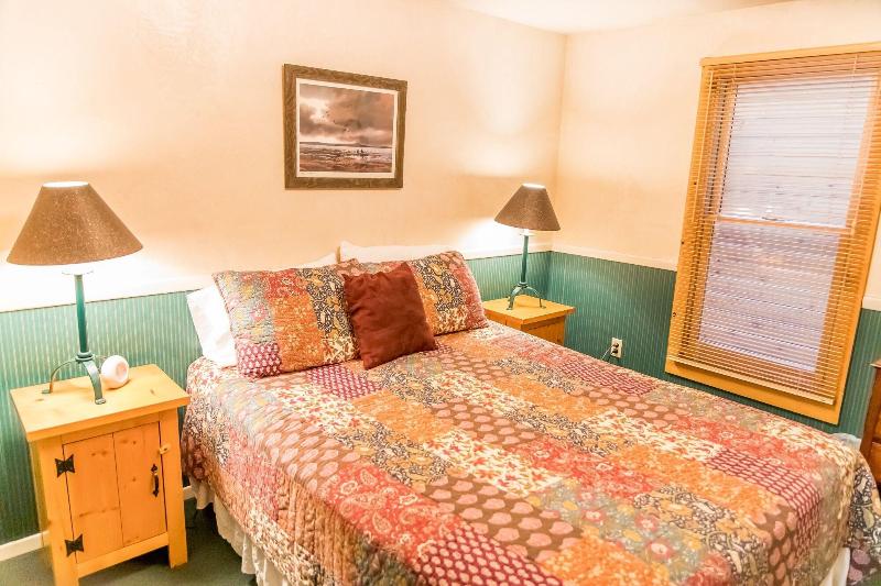 Ruidoso Lodge Cabins image