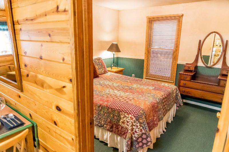 Ruidoso Lodge Cabins image