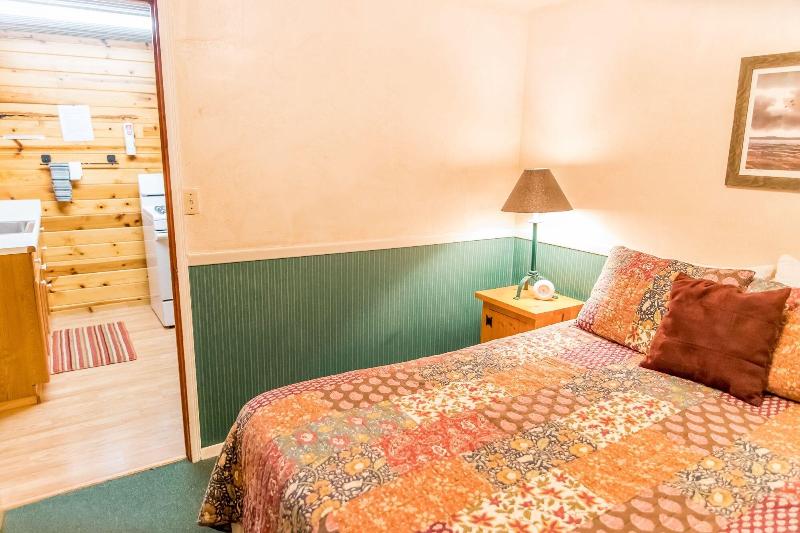 Ruidoso Lodge Cabins image