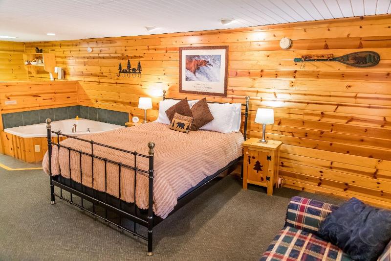 Ruidoso Lodge Cabins image