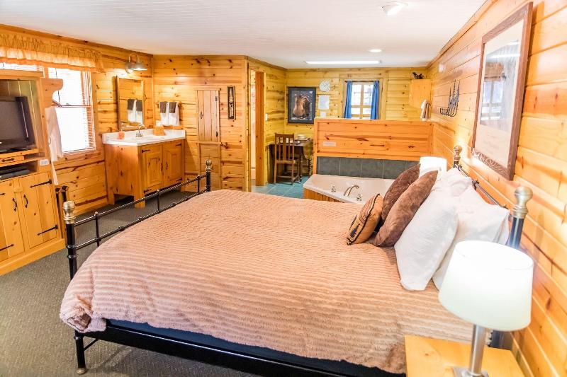 Ruidoso Lodge Cabins image
