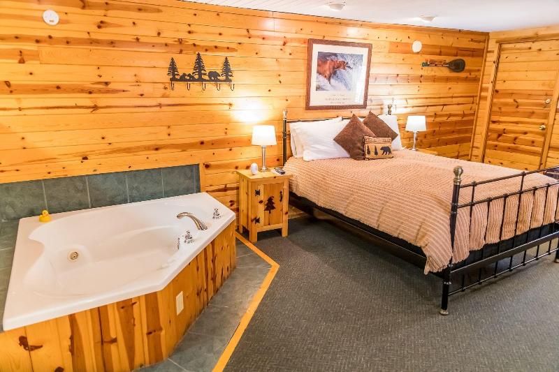 Ruidoso Lodge Cabins image