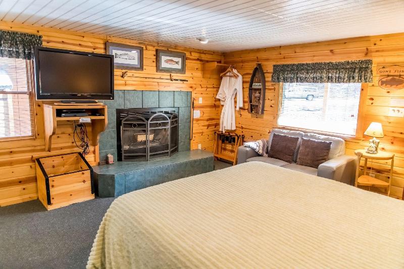 Ruidoso Lodge Cabins image