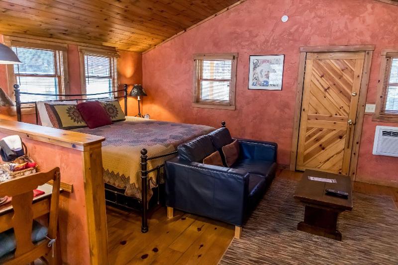Ruidoso Lodge Cabins image