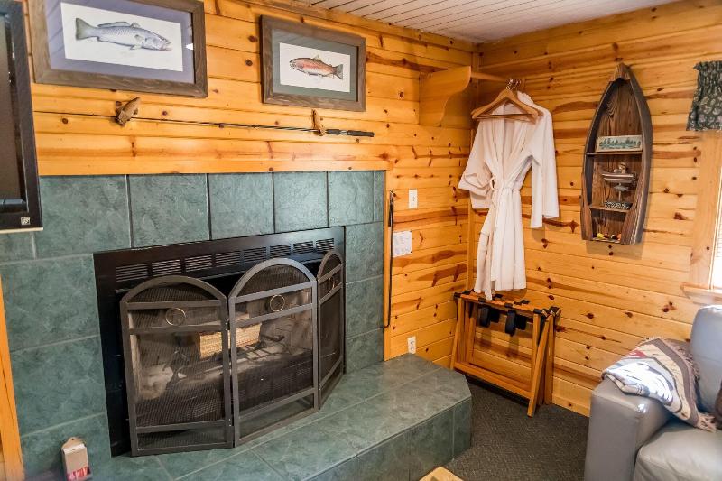Ruidoso Lodge Cabins image