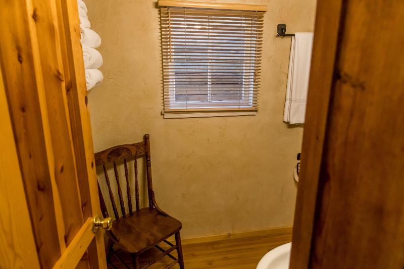 Ruidoso Lodge Cabins image