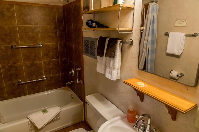 Ruidoso Lodge Cabins image