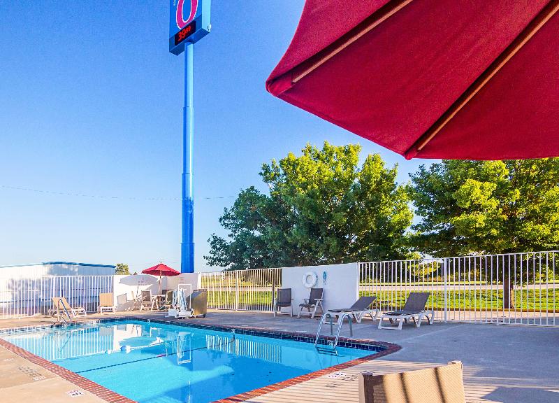 Motel 6 Lawton, OK image