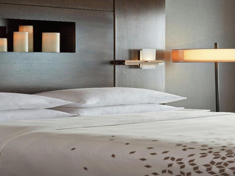 The Del Monte Lodge Renaissance Rochester Hotel & image