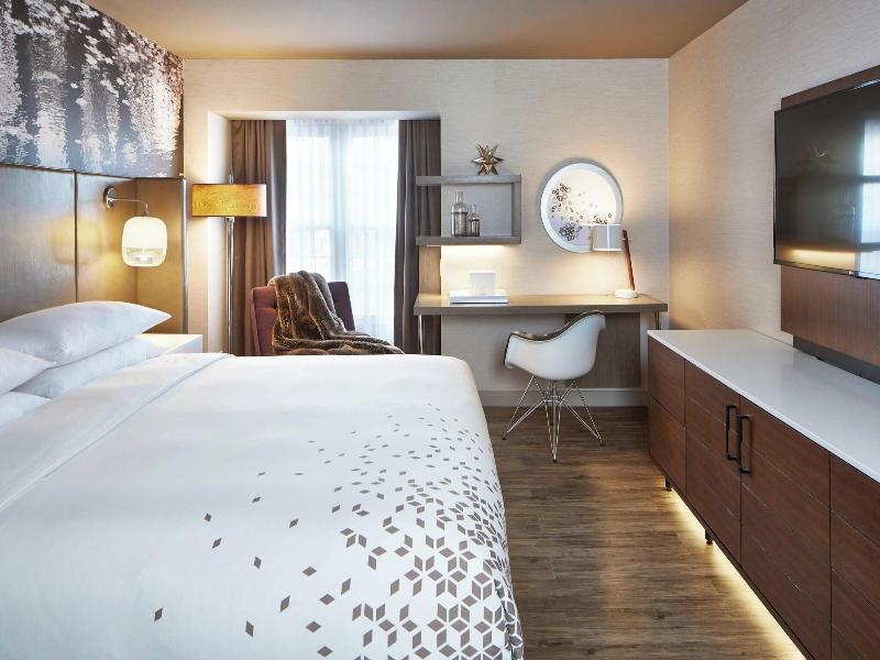 The Del Monte Lodge Renaissance Rochester Hotel & image
