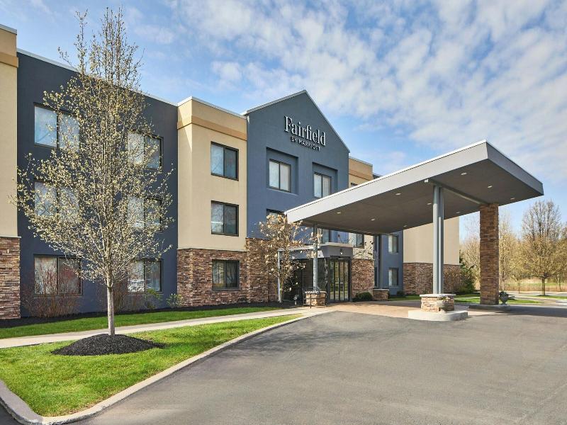 Fairfield Inn By Marriott Rochester East image
