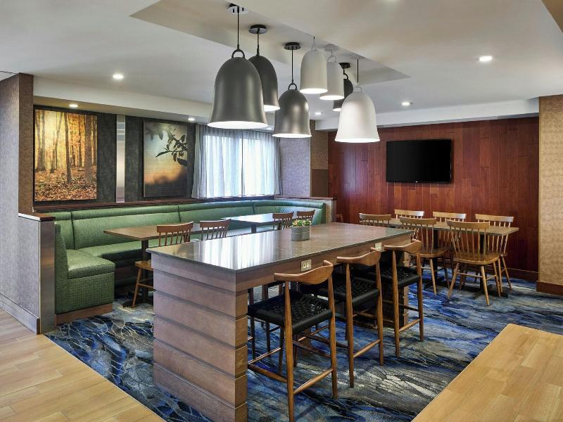 Fairfield Inn By Marriott Rochester East image