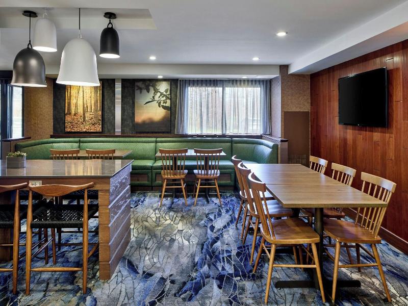 Fairfield Inn By Marriott Rochester East image