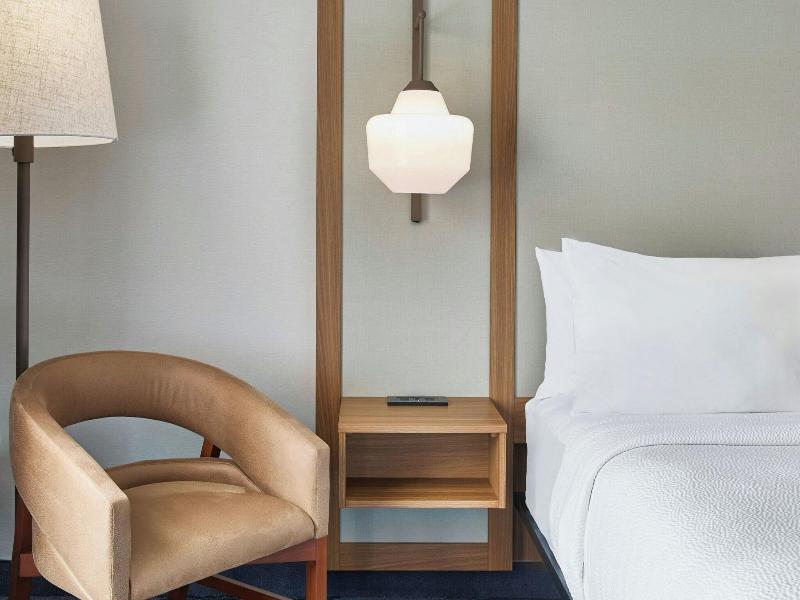 Fairfield Inn By Marriott Rochester East image