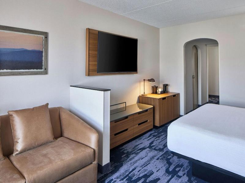 Fairfield Inn By Marriott Rochester East image