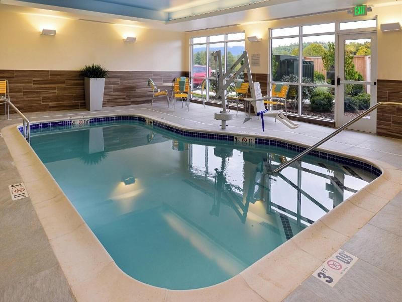 Fairfield by Marriott Inn & Suites Plymouth White  image