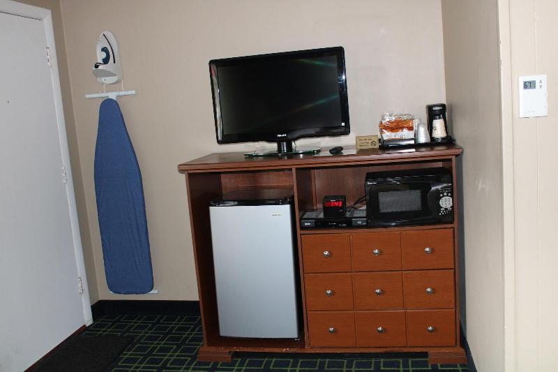 Claremont Motor Lodge image