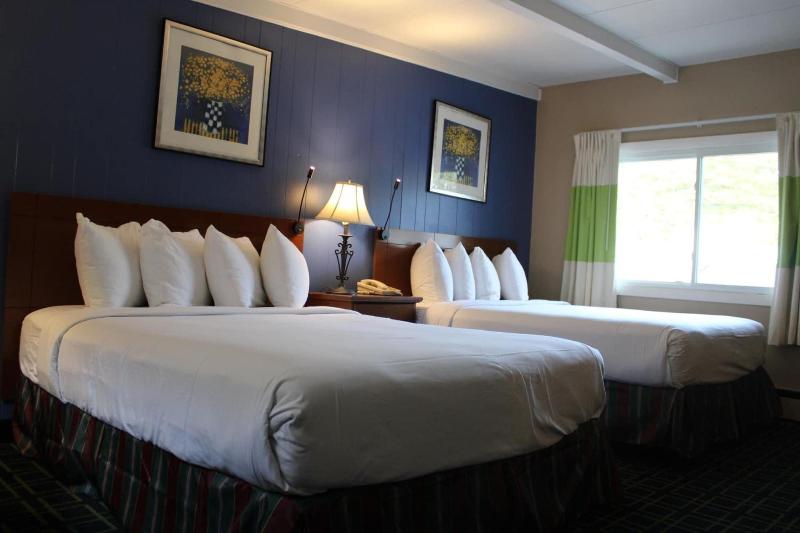 Claremont Motor Lodge image
