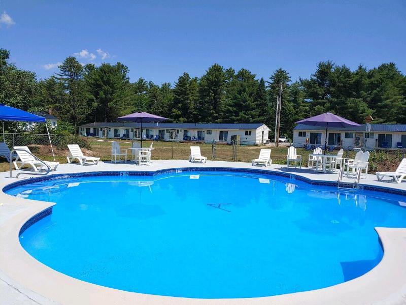 Lake Wentworth Inn image