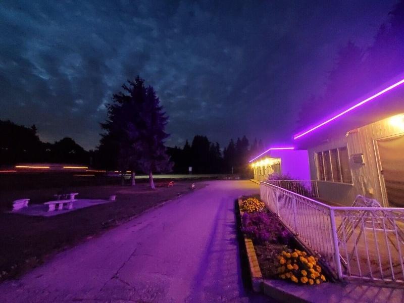 Motel Happy Salmon image