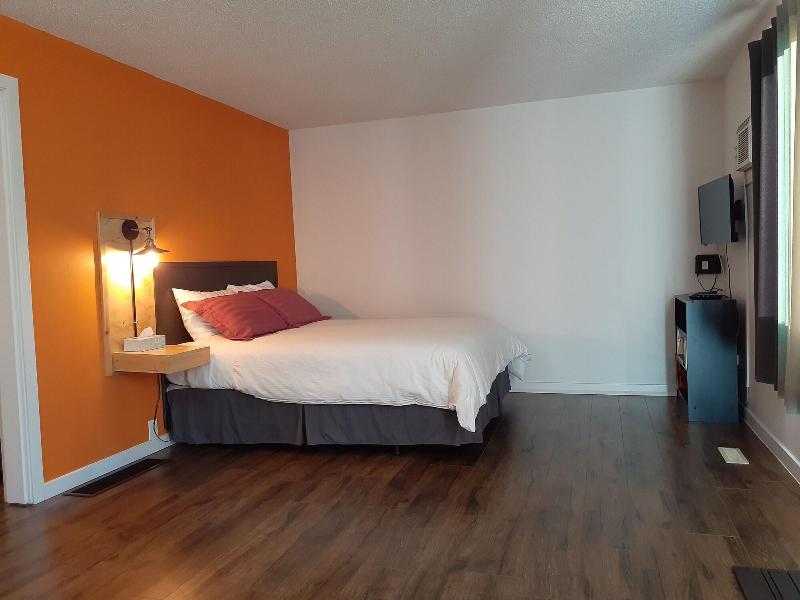 Motel Happy Salmon image