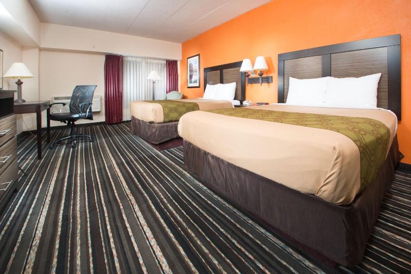 Crossroads Hotel At Huron Event Center image