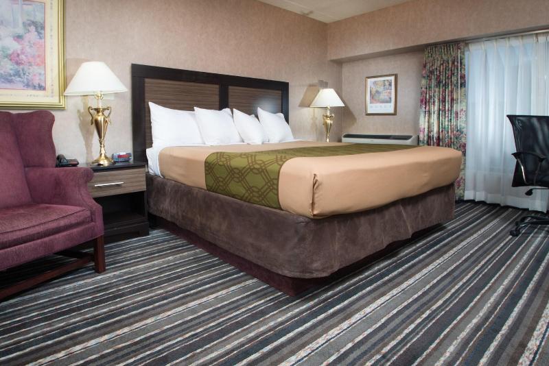 Crossroads Hotel At Huron Event Center image