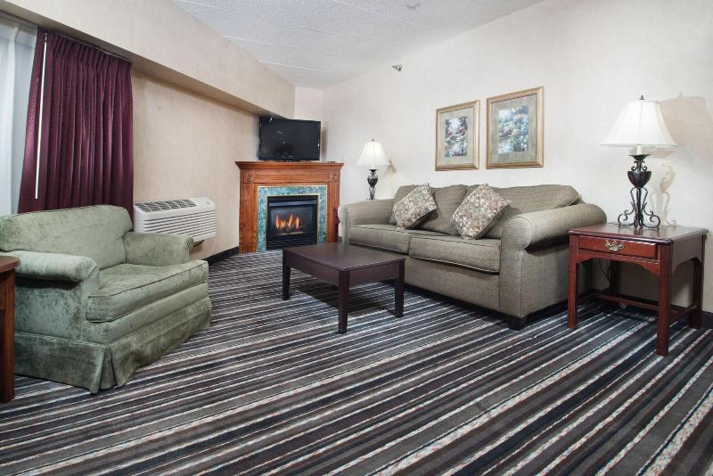 Crossroads Hotel At Huron Event Center image
