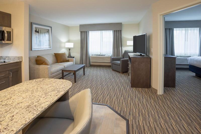 Grandstay Hotel And Suites Milbank image