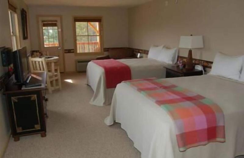 August Lodge Cooperstown image