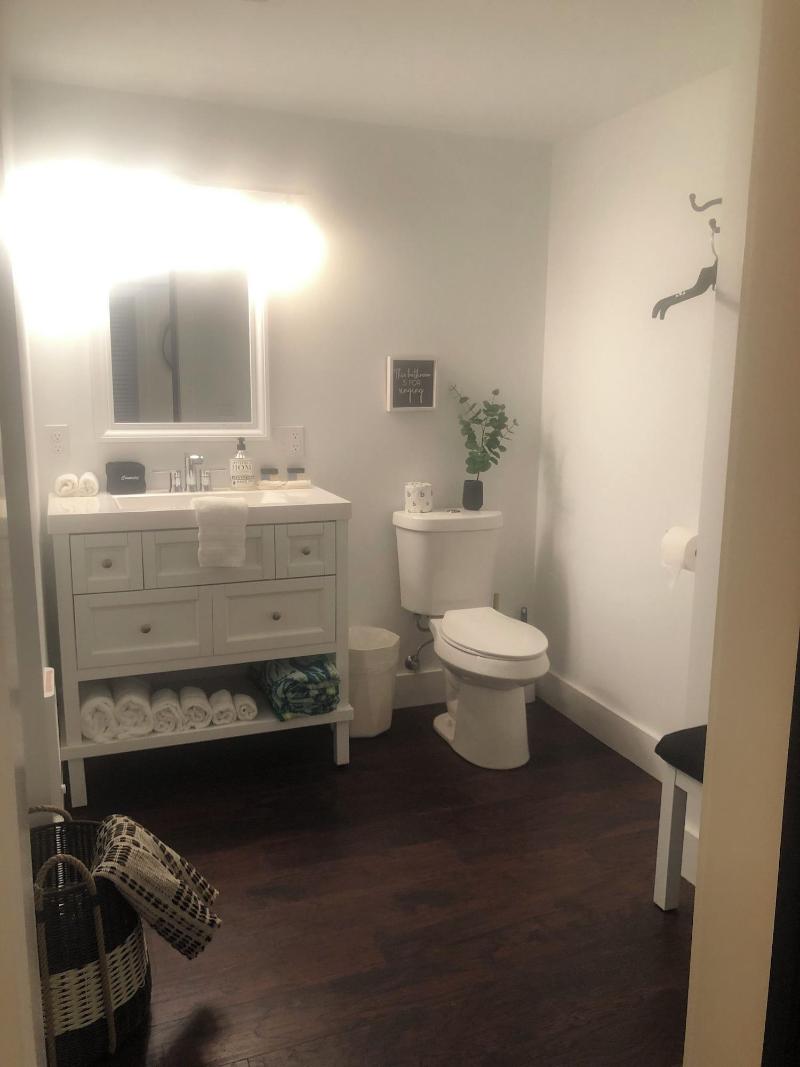 18 Vine Inn & Carriage House image