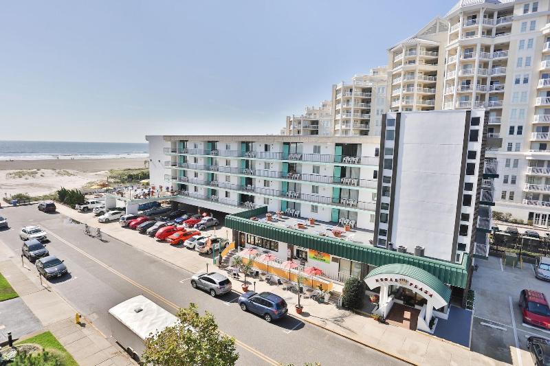 Regal Plaza Beach Resort — main photo