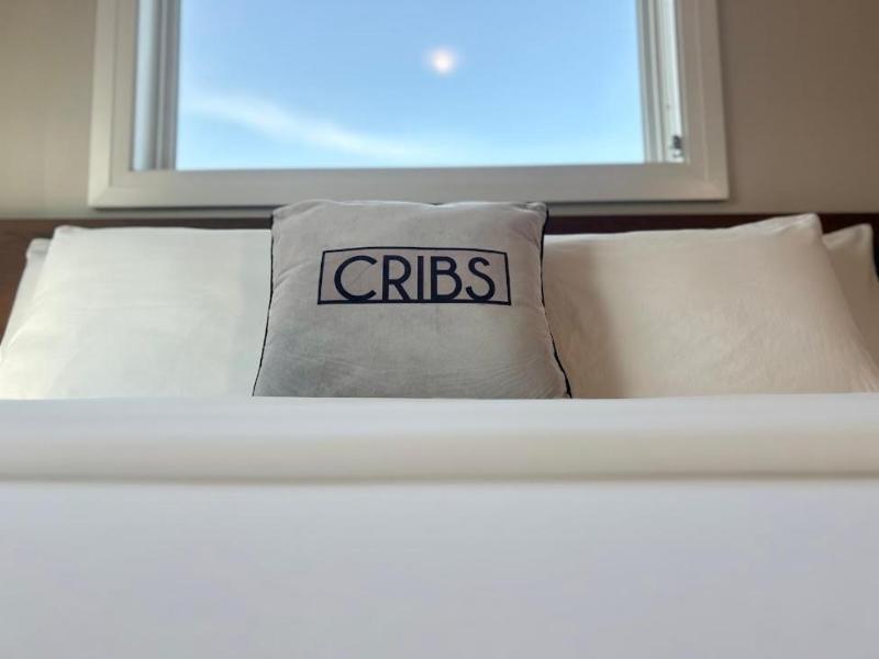 Cribs On The Hill image