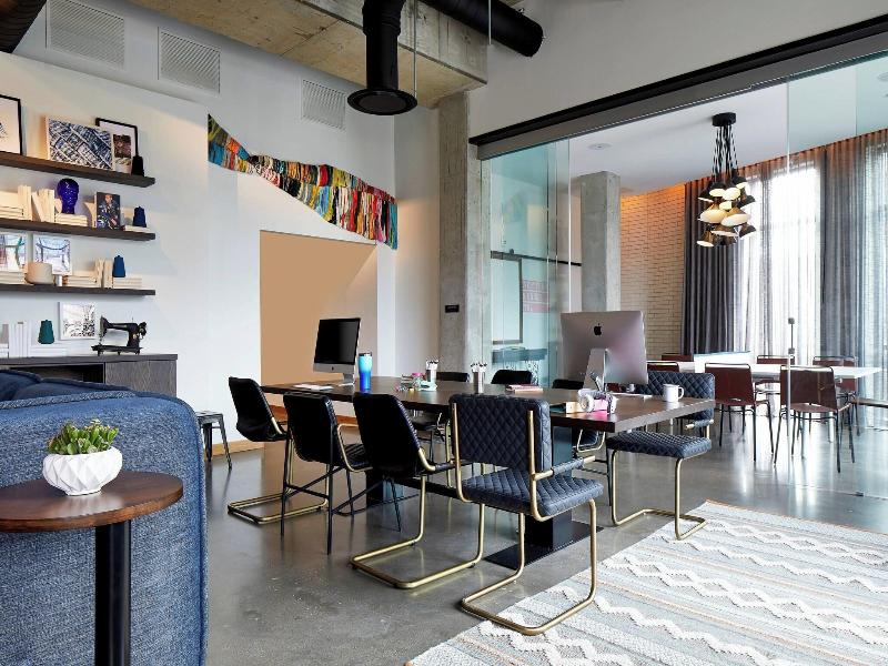 Moxy Columbus Short North image