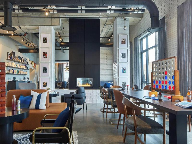 Moxy Columbus Short North image