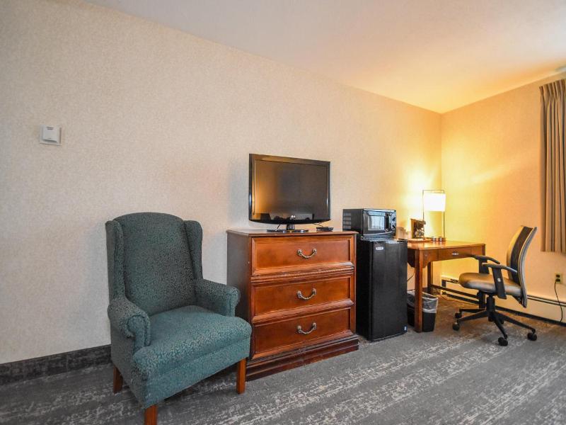 Charles River Motel image