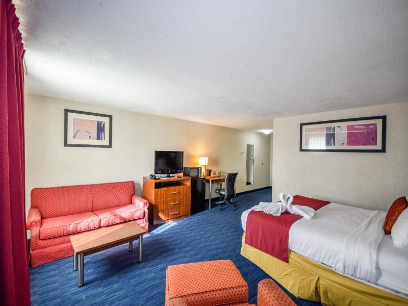 Charles River Motel image