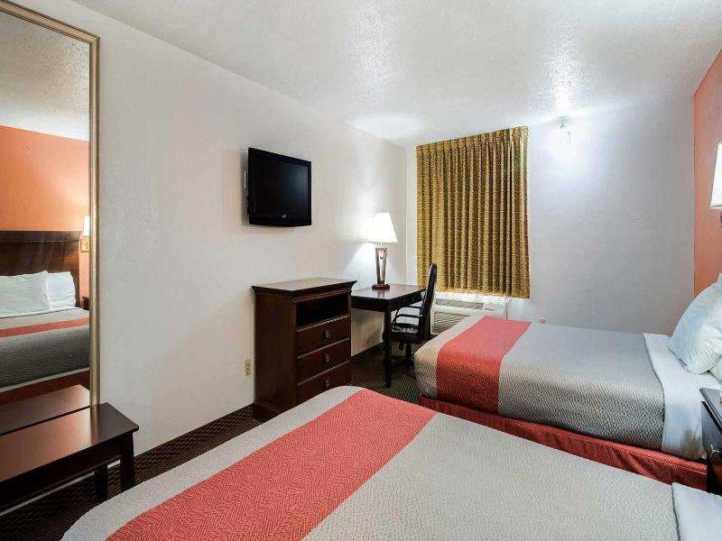 Motel 6 Marion, Il image