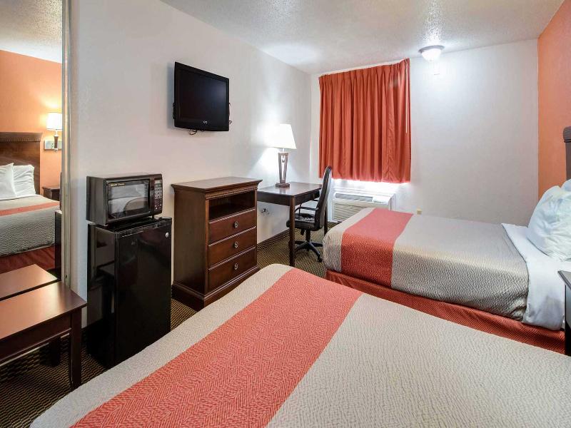 Motel 6 Marion, Il image