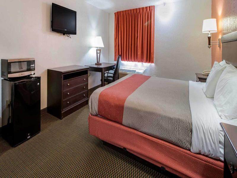 Motel 6 Marion, Il image
