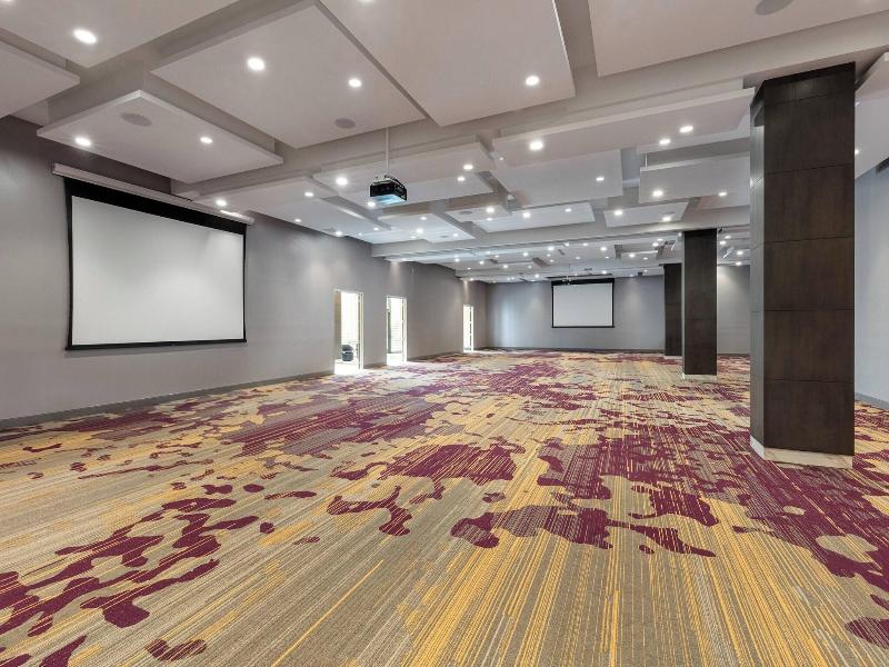 Courtyard By Marriott Los Angeles Monterey Park image