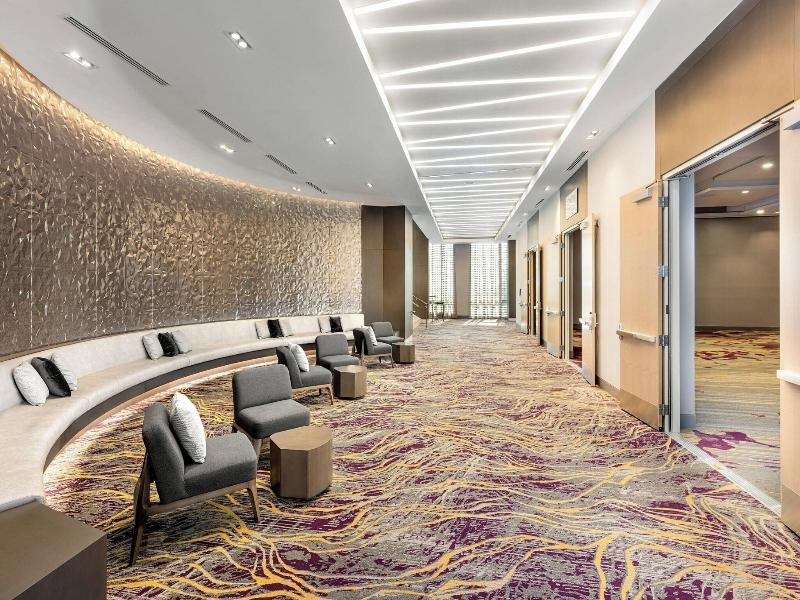 Courtyard By Marriott Los Angeles Monterey Park image