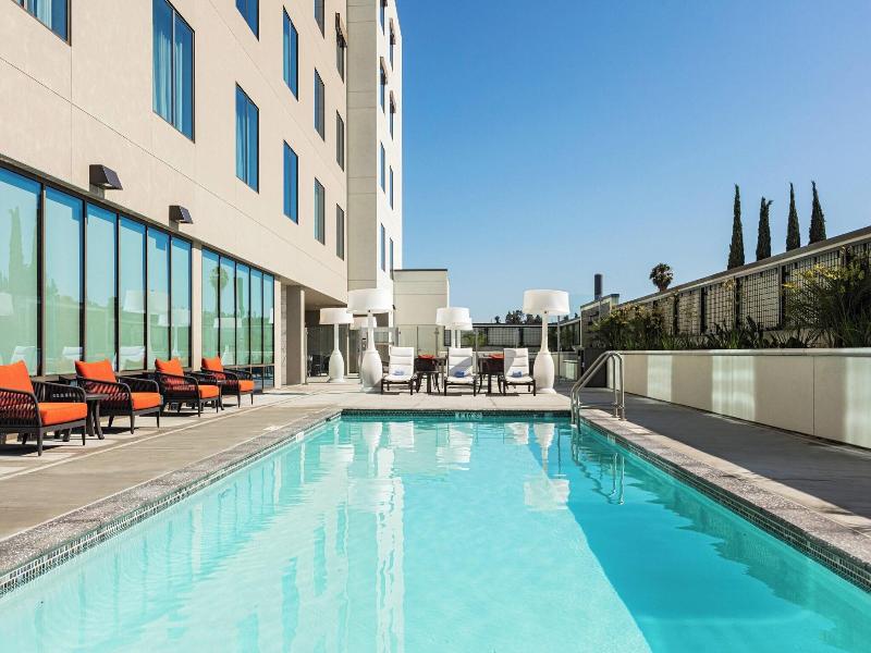 Courtyard By Marriott Los Angeles Monterey Park image