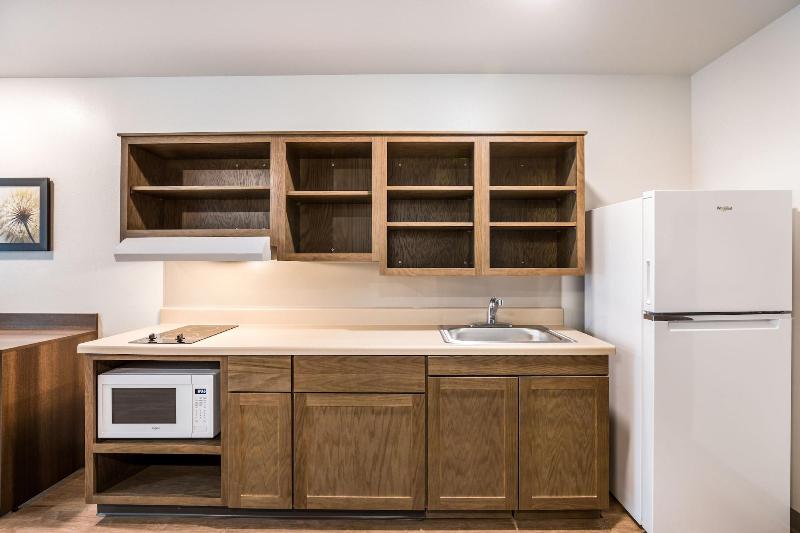 WoodSpring Suites Carol Stream - Chicago image