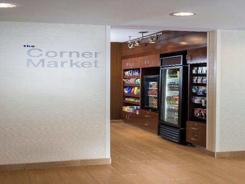 Fairfield Inn & Suites by Marriott Chicago Napervi image