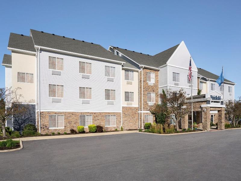 Fairfield Inn & Suites by Marriott Chicago Napervi image