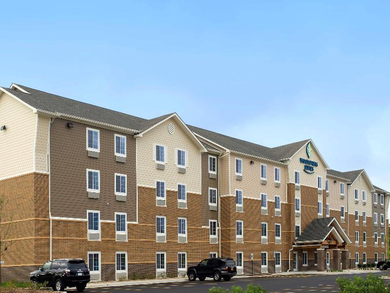 Woodspring Suites Chicago Darien image
