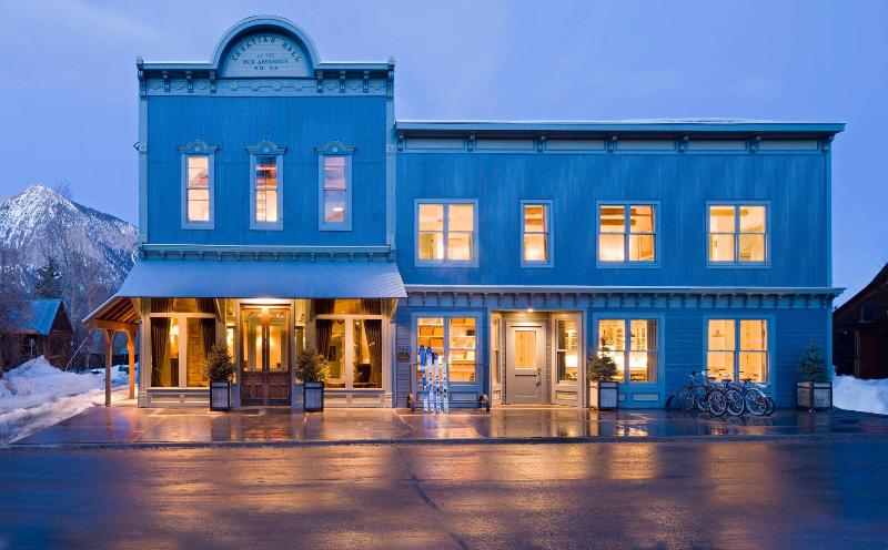 Eleven Experience Scarp Ridge Lodge image