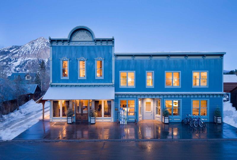 Eleven Experience Scarp Ridge Lodge image